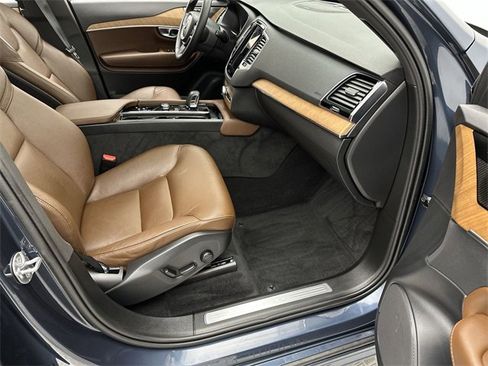 Certified 2023 Volvo XC90 B6 Plus w/ Protection Package Premier image 26