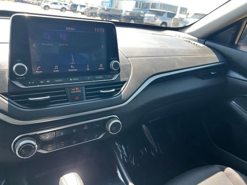 Used 2021 Nissan Altima 2.5 SV w/ SV Premium Package AWD/4WD image 20