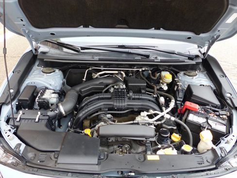 Used 2019 Subaru Crosstrek 2.0i Premium w/ Eyesight System image 14