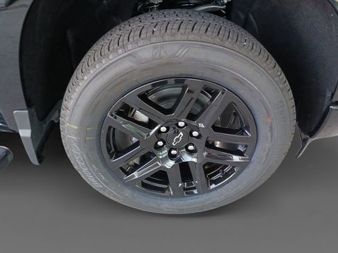 New 2025 Chevrolet Silverado 1500 Custom image 29