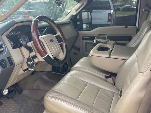 Used 2008 Ford F250 4x4 Crew Cab Super Duty image 9