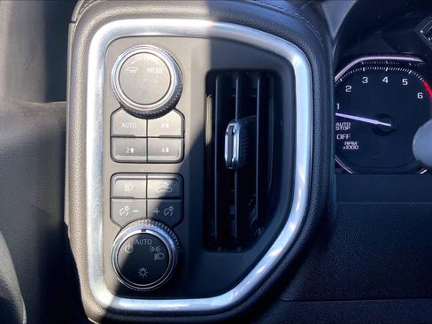 Used 2020 GMC Sierra 1500 Elevation w/ Elevation Value Package image 35
