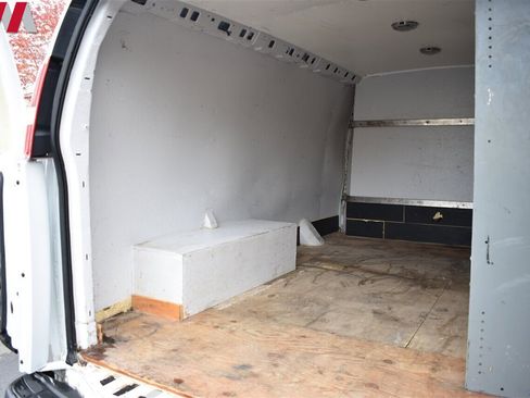 Used 2006 Chevrolet Express 3500 image 20