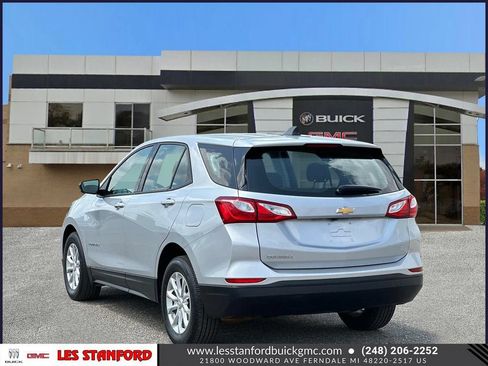 Certified 2019 Chevrolet Equinox LS FWD image 4
