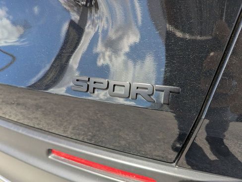 Used 2024 Honda HR-V Sport image 9