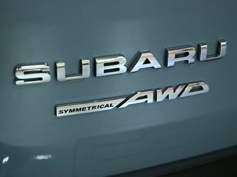 Used 2023 Subaru Crosstrek 2.0i Premium w/ Popular Package #3 AWD/4WD image 12