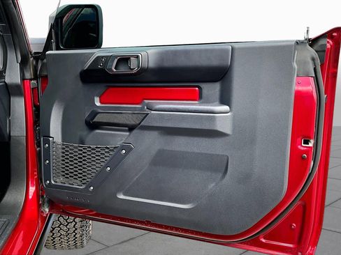 Certified 2025 Ford Bronco Badlands AWD/4WD image 23