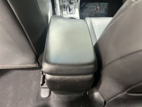 Used 2013 Acura ILX w/ Technology Package image 21