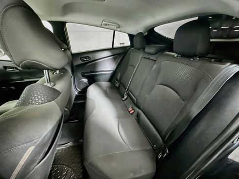 Used 2020 Toyota Prius LE FWD image 26