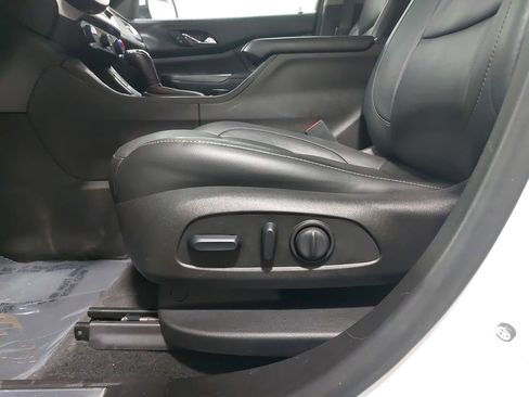 Used 2018 GMC Acadia SLT image 36