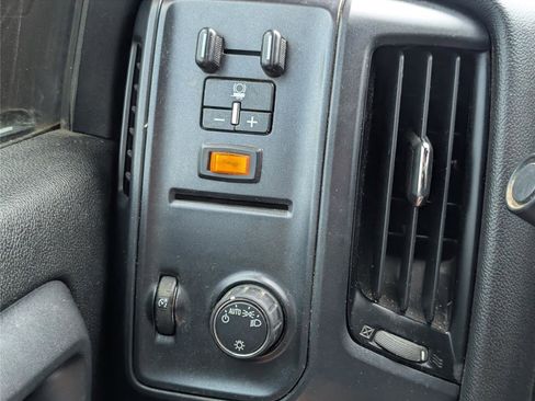 Used 2019 Chevrolet Silverado 1500 W/T w/ WT Convenience Package AWD/4WD image 24