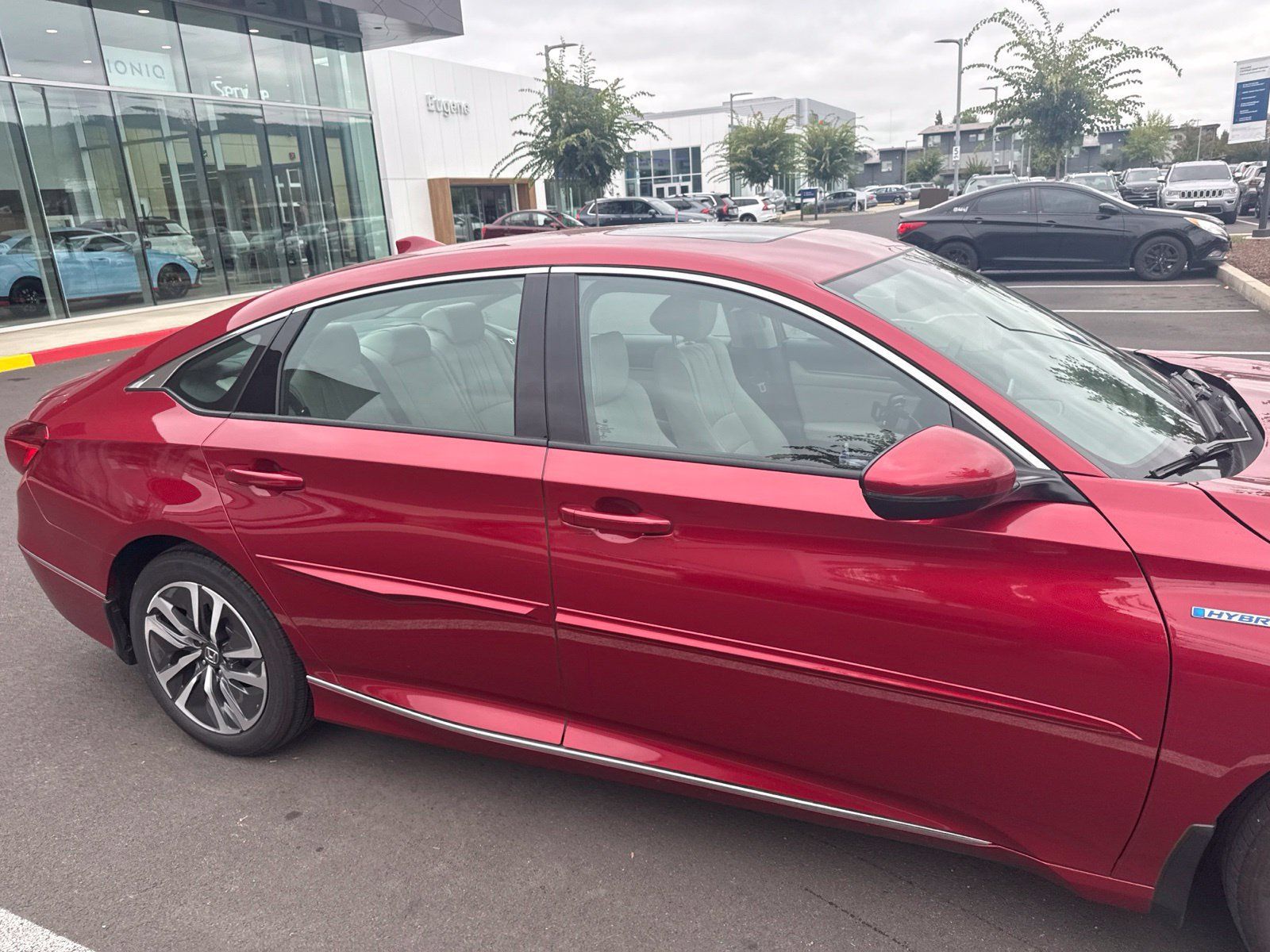 Used 2021 Honda Accord EX-L image 6