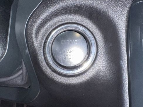 Certified 2020 Mercedes-Benz SLC 43 AMG image 29