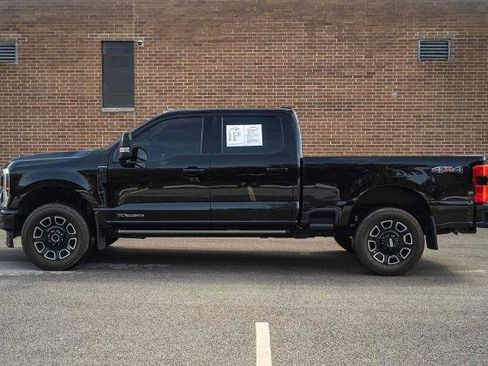 Certified 2025 Ford F250 Platinum AWD/4WD image 2