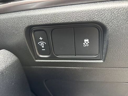 Used 2025 Kia Sorento S w/ Panoramic Sunroof Package AWD/4WD image 17