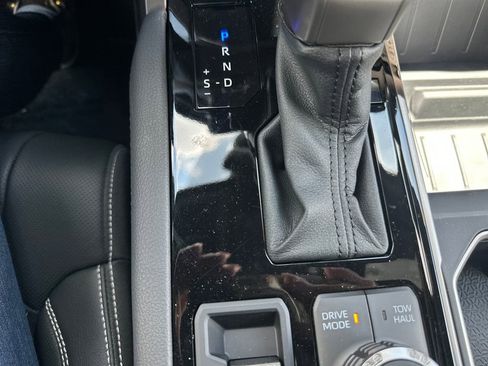 New 2026 Toyota Tundra Limited AWD/4WD image 25