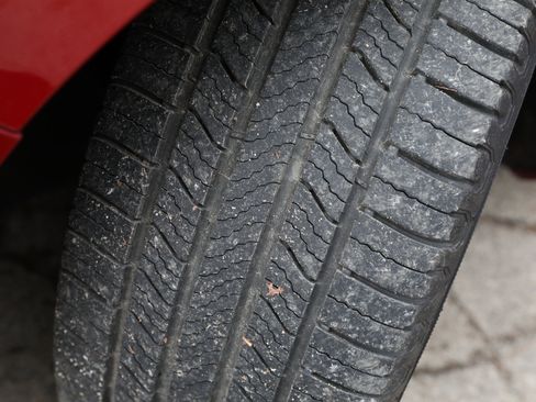 Used 2015 Chevrolet Impala LT w/ Convenience Package image 23