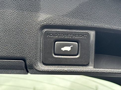 Used 2023 Acura RDX w/ Technology Package FWD image 19