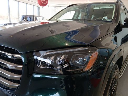 Used 2024 Mercedes-Benz GLS 450 4MATIC image 15