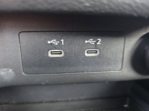 Used 2024 Nissan Rogue SV image 23