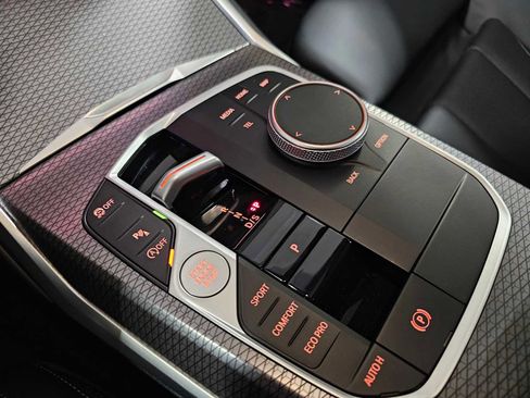 Used 2025 BMW 330i xDrive Sedan w/ Convenience Package image 22