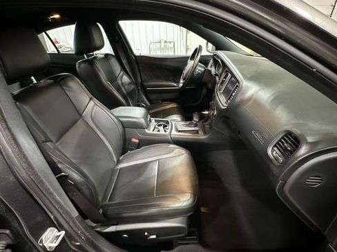 Used 2022 Dodge Charger SXT w/ Plus Group image 28