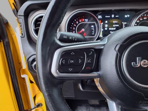 Used 2019 Jeep Wrangler Unlimited Rubicon w/ Cold Weather Group image 10