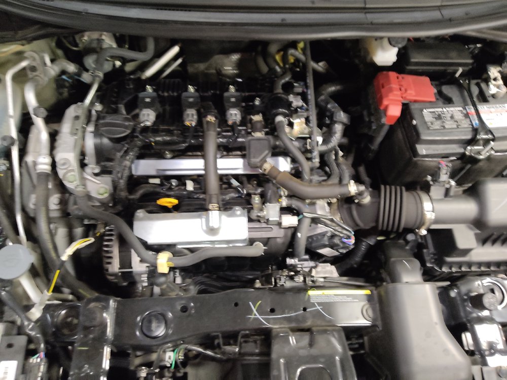 Used 2025 Nissan Versa S w/ Trunk Package FWD image 30