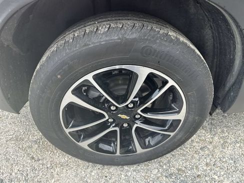 Used 2024 Chevrolet TrailBlazer LT w/ Convenience Package AWD/4WD image 46