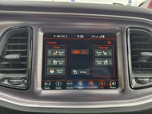 Used 2018 Dodge Challenger R/T Plus image 23