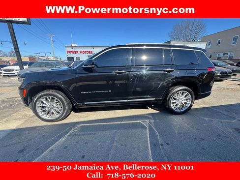 Used 2022 Jeep Grand Cherokee L Summit w/ Advanced Protech Group IV image 2