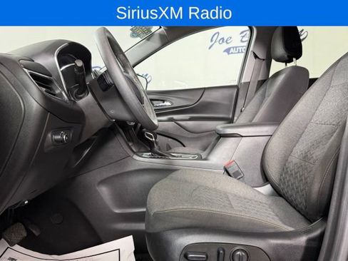 Used 2023 Chevrolet Equinox LT AWD/4WD image 11
