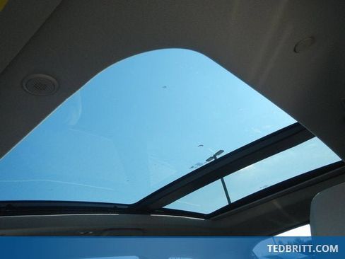 Certified 2025 Lincoln Corsair Reserve image 25