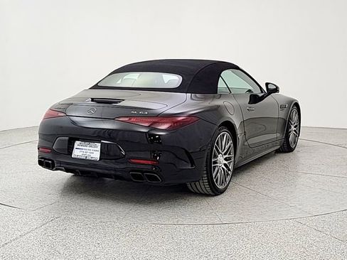 Used 2022 Mercedes-Benz SL 63 AMG 4MATIC image 5