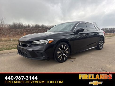 Used 2024 Honda Civic EX image 1