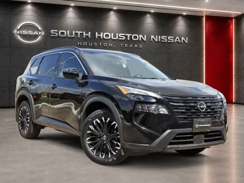 Certified 2026 Nissan Rogue Dark Armor FWD image 1