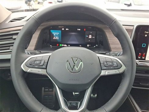 New 2026 Volkswagen Atlas SEL Premium R-Line image 10