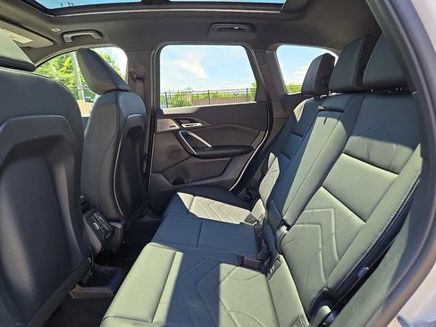 Used 2025 BMW X1 xDrive28i w/ Convenience Package AWD/4WD image 10