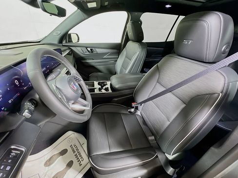 New 2026 Buick Enclave Sport Touring w/ Power Package AWD/4WD image 17