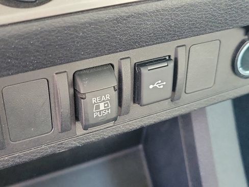 Used 2023 Toyota Tacoma SR5 w/ Technology Package RWD image 29