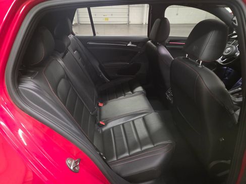 Used 2016 Volkswagen GTI Autobahn w/ Lighting Package (SEL) FWD image 33