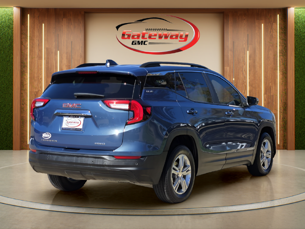 Used 2024 GMC Terrain SLE w/ Driver Convenience Package AWD/4WD image 5