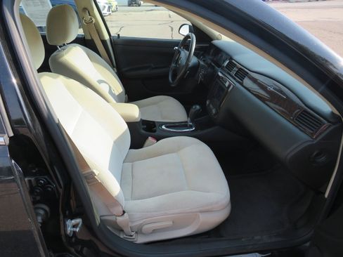 Used 2012 Chevrolet Impala LT FWD image 8