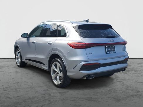 Used 2025 Audi Q5 Premium w/ Premium Plus AWD/4WD image 3