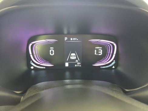 Certified 2025 Kia Soul LX w/ LX Technology Package image 17