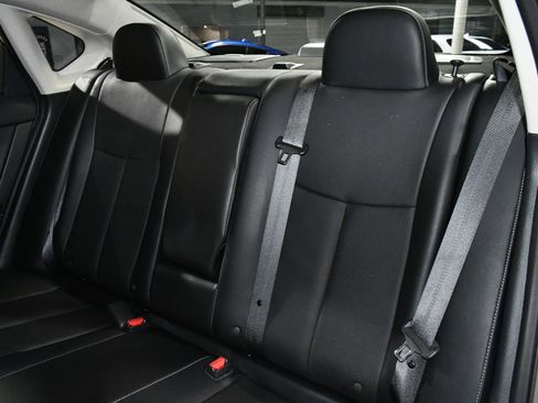 Used 2019 Nissan Sentra SL image 17