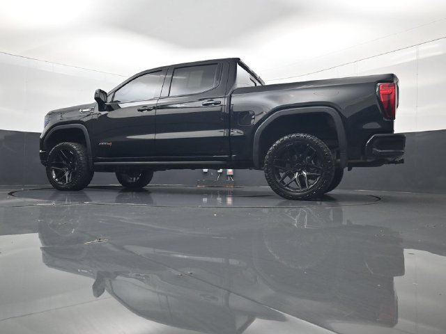 Used 2025 GMC Sierra 1500 AT4 w/ AT4 Premium Package AWD/4WD image 27