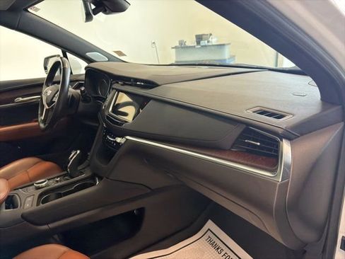 Used 2023 Cadillac XT5 Premium Luxury AWD/4WD image 43