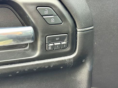 Used 2019 GMC Sierra 1500 SLT image 14