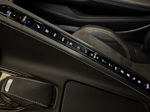 Used 2023 Chevrolet Corvette Stingray Premium Cpe w/ Z51 Performance Package RWD image 9